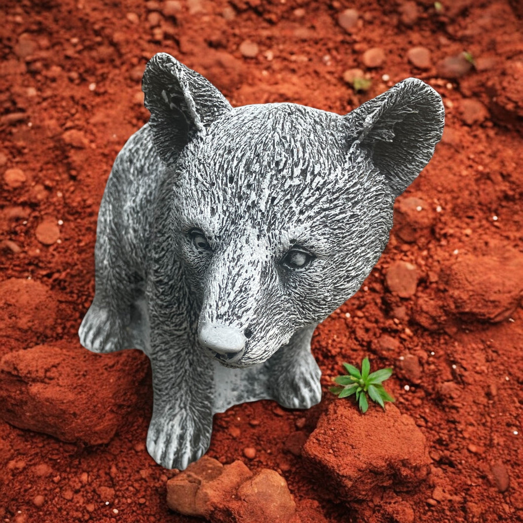 Concrete bear £10