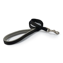 Load image into Gallery viewer, Viva Padded Snap Lead 75kg 100cm x 2.5cm (Black, Blue, Red)
