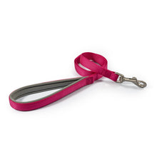 Load image into Gallery viewer, Viva Padded Snap Lead 75kg 100cm x 2.5cm (Black, Blue, Red)
